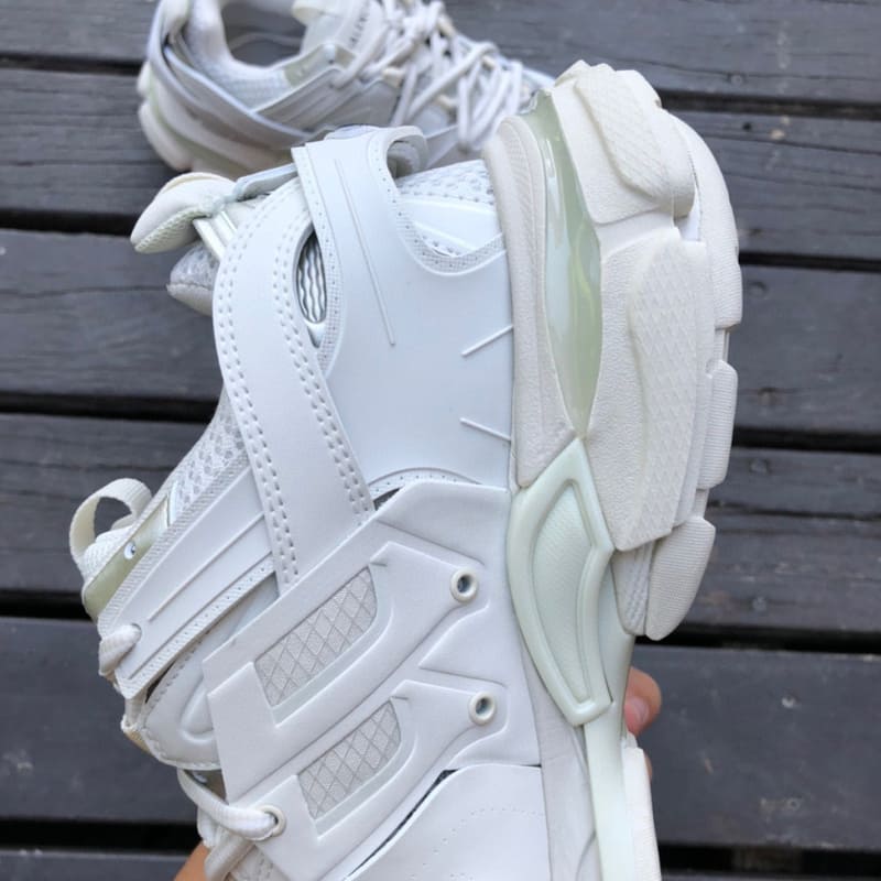 Pronta Entrega - Balenciaga Track White Creme
