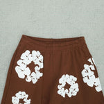 Load image into Gallery viewer, Shorts Denim Tears The Cotton Wreath Marrom
