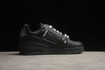 Load image into Gallery viewer, Pronta Entrega - Louis Vuitton LV Trainer Black
